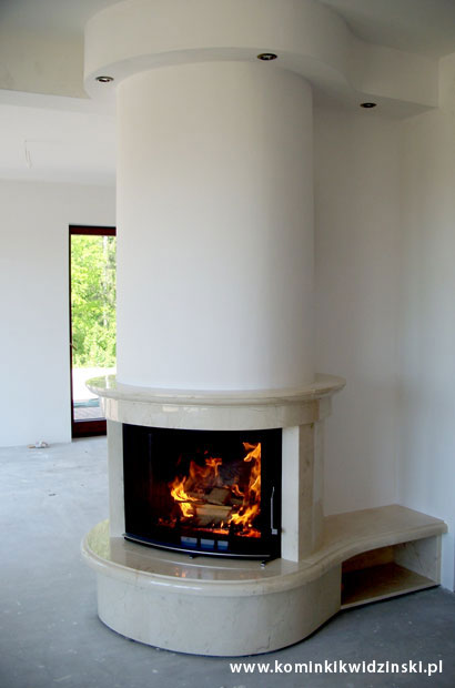 Kominek klasyczny – 289
