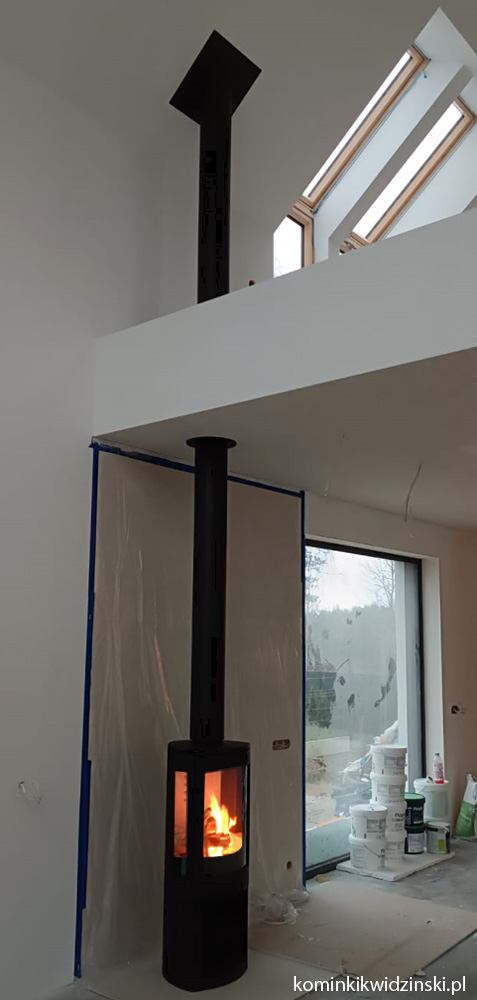 Piec wolnostojący koza